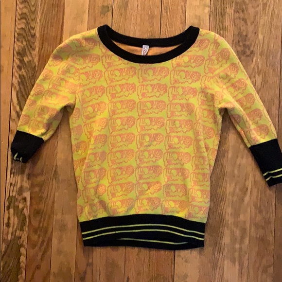 The Beatles “Love” vintage top. - Picture 1 of 1